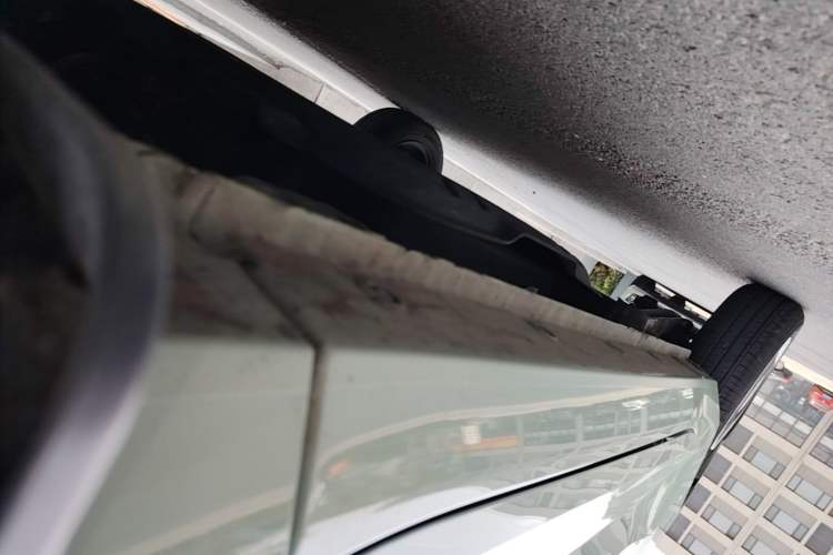 Used Wuling Hongguang MINIEV 2021 Macaron Fashion Edition Lithium-Ion Battery Right Side Sill