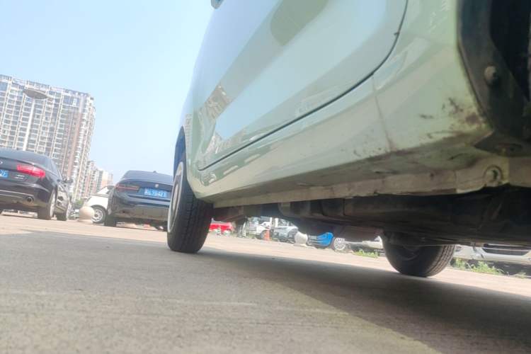 Used Wuling Hongguang MINIEV 2021 Macaron Premium Model – Lithium Iron Phosphate Right Side Sill