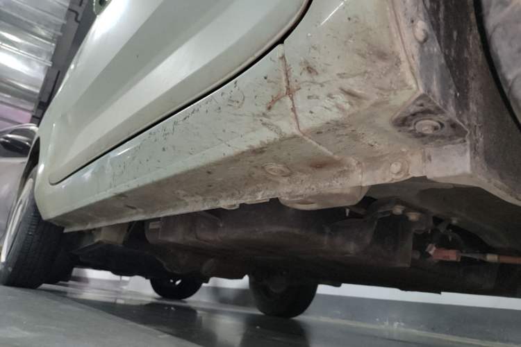 Used Wuling Hongguang MINIEV 2021 Macaron Premium Model – Lithium Iron Phosphate Right Side Sill