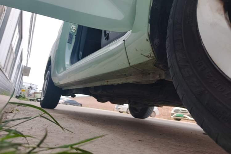 Used Wuling Hongguang MINIEV 2021 Macaron Premium Model – Lithium Iron Phosphate Right Side Sill
