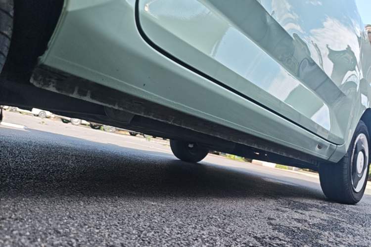 Used Wuling Hongguang MINIEV 2021 Macaron Fashion Model Lithium Iron Phosphate Right Side Sill