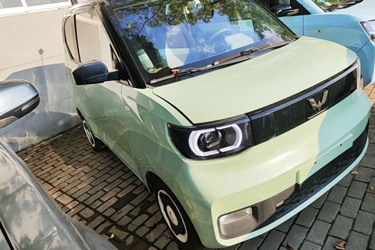Used Wuling Hongguang MINIEV 2021 Macaron Premium Model – Lithium Iron Phosphate Right Side Sill