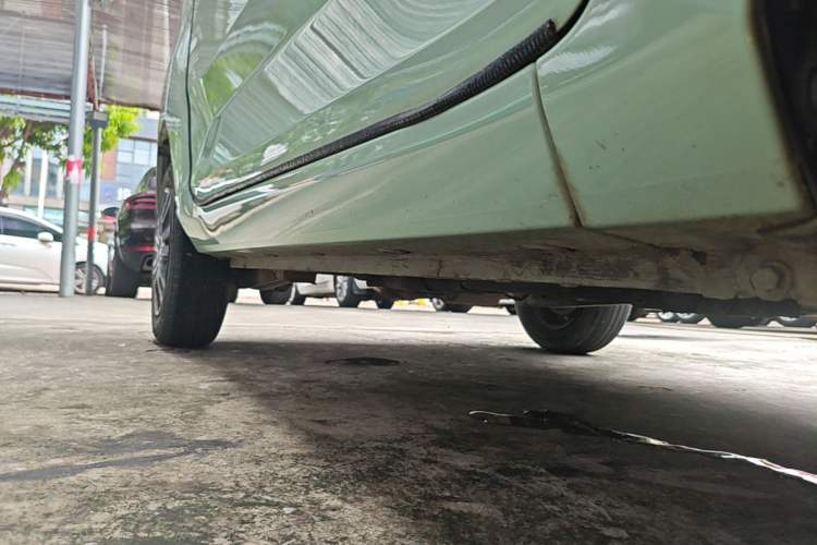 Used Wuling Hongguang MINIEV 2021 Macaron Premium Model – Lithium Iron Phosphate Right Side Sill