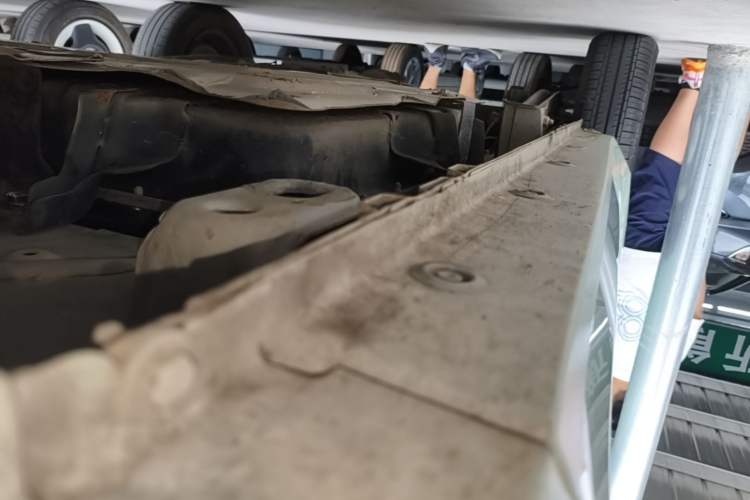 Used Wuling Hongguang MINIEV 2021 Macaron Premium Model – Lithium Iron Phosphate Right Side Sill