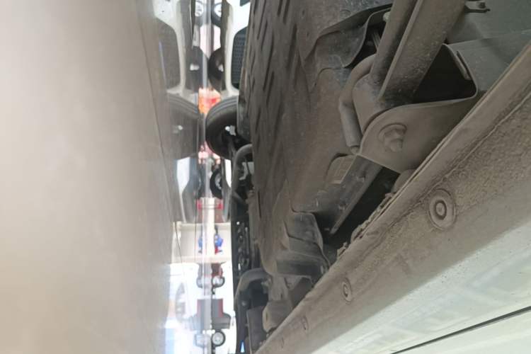 Used Wuling Hongguang MINIEV 2021 Macaron Sandwich Model 170 km Lithium Iron Phosphate Right Side Sill