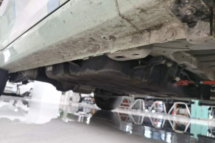 Used Wuling Hongguang MINIEV 2021 Macaron Premium Model – Lithium Iron Phosphate Right Side Sill