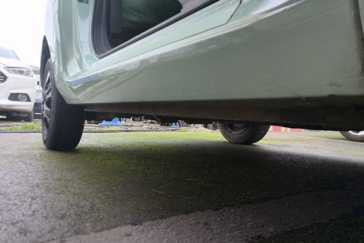 Used Wuling Hongguang MINIEV 2021 Macaron Fashion Model Lithium Iron Phosphate Right Side Sill
