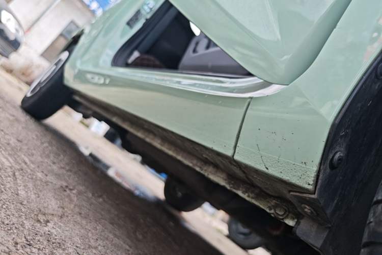 Used Wuling Hongguang MINIEV 2021 Macaron Fashion Model Lithium Iron Phosphate Right Side Sill