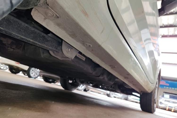 Used Wuling Hongguang MINIEV 2021 Macaron Premium Model – Lithium Iron Phosphate Right Side Sill