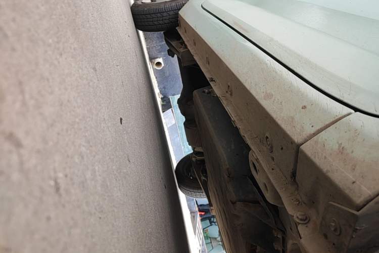 Used Wuling Hongguang MINIEV 2021 Macaron Fashion Model Lithium Iron Phosphate Right Side Sill