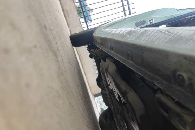 Used Wuling Hongguang MINIEV 2021 Macaron Premium Model – Lithium Iron Phosphate Right Side Sill