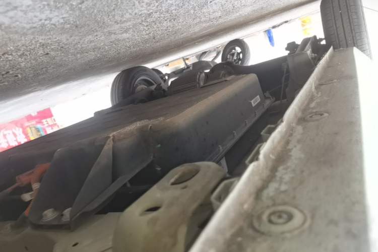 Used Wuling Hongguang MINIEV 2021 Macaron Fashion Edition Lithium-Ion Battery Right Side Sill