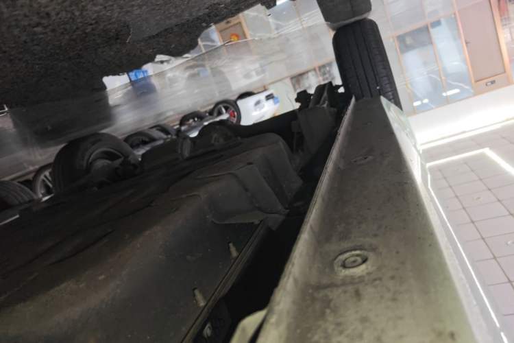 Used Wuling Hongguang MINIEV 2021 Macaron Premium Model – Lithium Iron Phosphate Right Side Sill