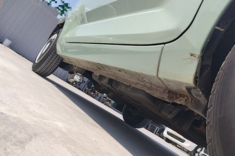 Used Wuling Hongguang MINIEV 2021 Macaron Premium Model – Lithium Iron Phosphate Right Side Sill