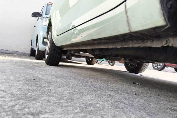 Used Wuling Hongguang MINIEV 2021 Macaron Premium Model – Lithium-NMC Right Side Sill
