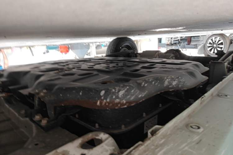 Used Wuling Hongguang MINIEV 2021 Macaron Premium Model – Lithium Iron Phosphate Right Side Sill