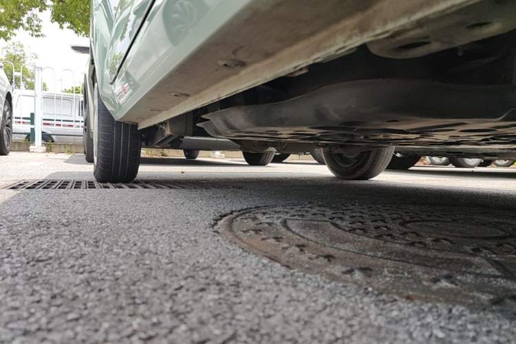 Used Wuling Hongguang MINIEV 2021 Macaron Premium Model – Lithium Iron Phosphate Right Side Sill