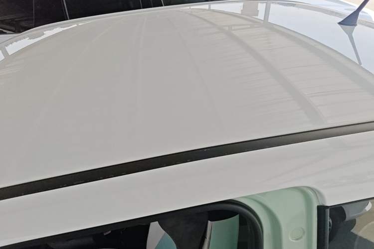Used Wuling Hongguang MINIEV 2021 Macaron Fashion Model Lithium Iron Phosphate Roof