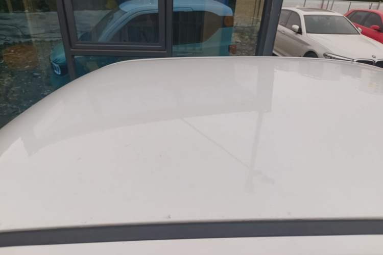 Used Wuling Hongguang MINIEV 2021 Macaron Fashion Model Lithium Iron Phosphate Roof