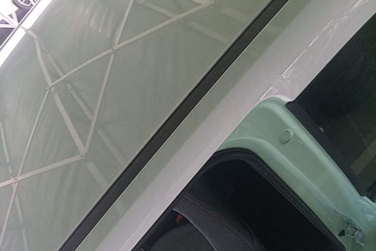 Used Wuling Hongguang MINIEV 2021 Macaron Premium Model – Lithium Iron Phosphate Roof