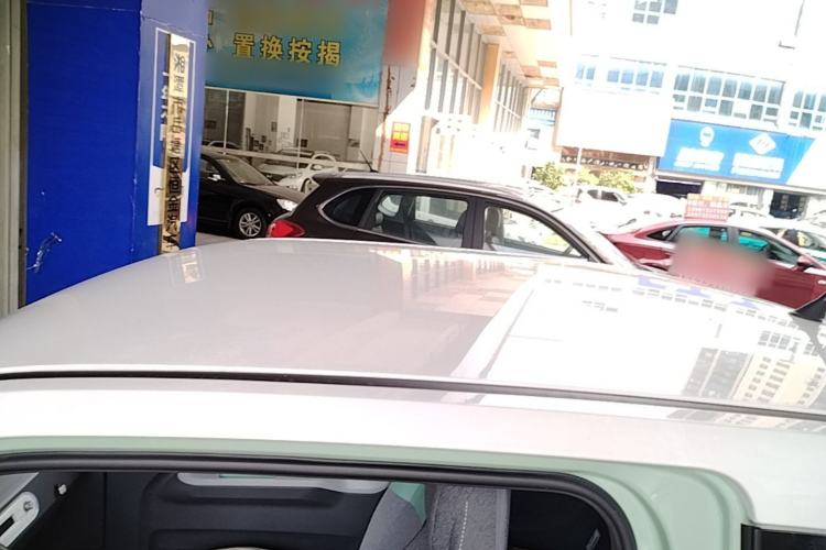 Used Wuling Hongguang MINIEV 2021 Macaron Fashion Model Lithium Iron Phosphate Roof
