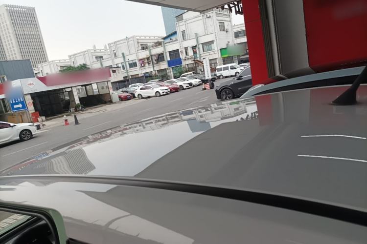 Used Wuling Hongguang MINIEV 2021 Macaron Sandwich Model 120 km Lithium Iron Phosphate Roof