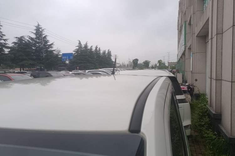 Used Wuling Hongguang MINIEV 2021 Macaron Premium Model – Lithium Iron Phosphate Roof