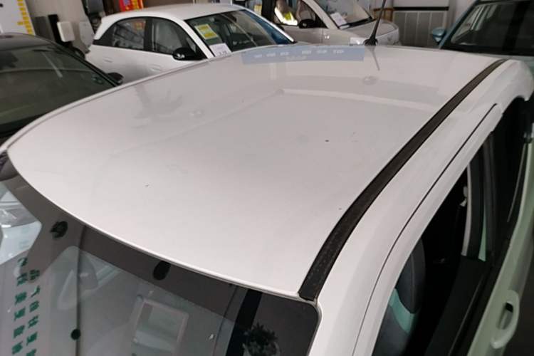 Used Wuling Hongguang MINIEV 2021 Macaron Premium Model – Lithium Iron Phosphate Roof