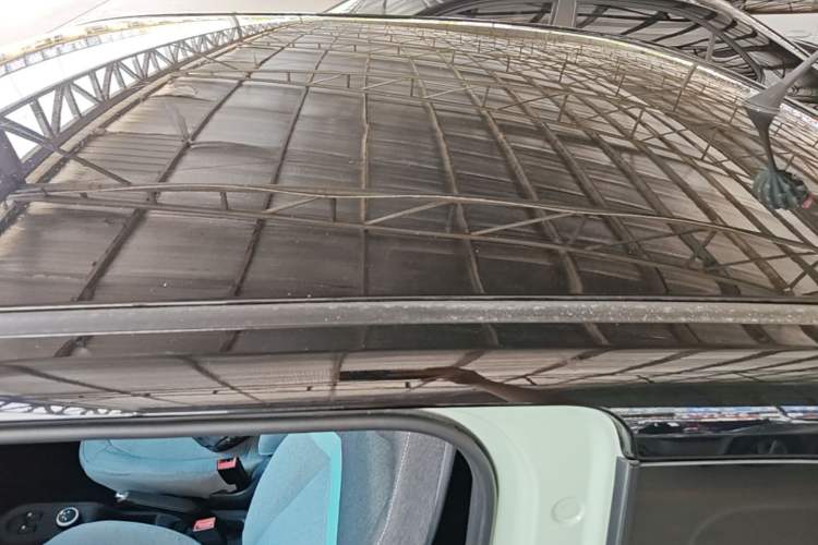 Used Wuling Hongguang MINIEV 2021 Macaron Fashion Edition Lithium-Ion Battery Roof