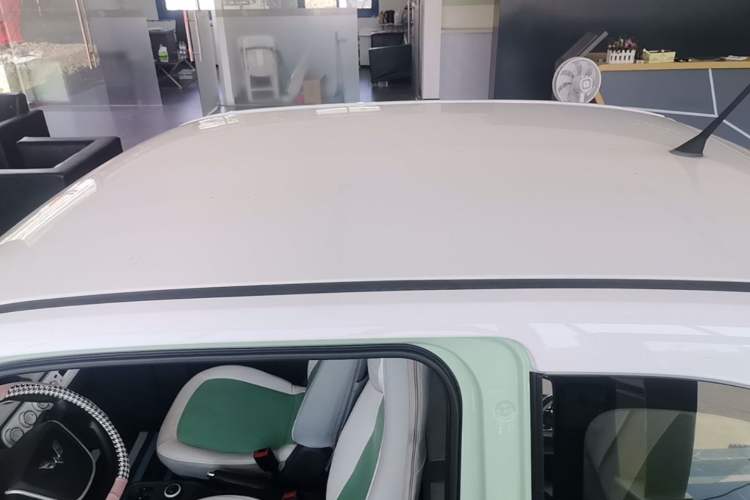 Used Wuling Hongguang MINIEV 2021 Macaron Premium Model – Lithium Iron Phosphate Roof