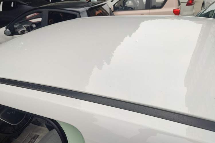 Used Wuling Hongguang MINIEV 2021 Macaron Fashion Model Lithium Iron Phosphate Roof