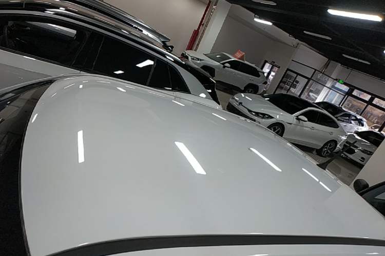 Used Wuling Hongguang MINIEV 2021 Macaron Premium Model – Lithium Iron Phosphate Roof