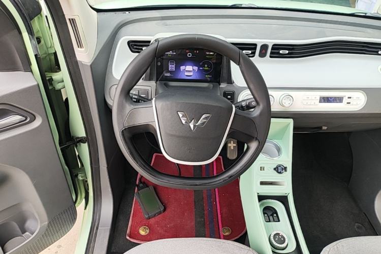 Used Wuling Hongguang MINIEV 2021 Macaron Premium Model – Lithium-NMC Steering Wheel