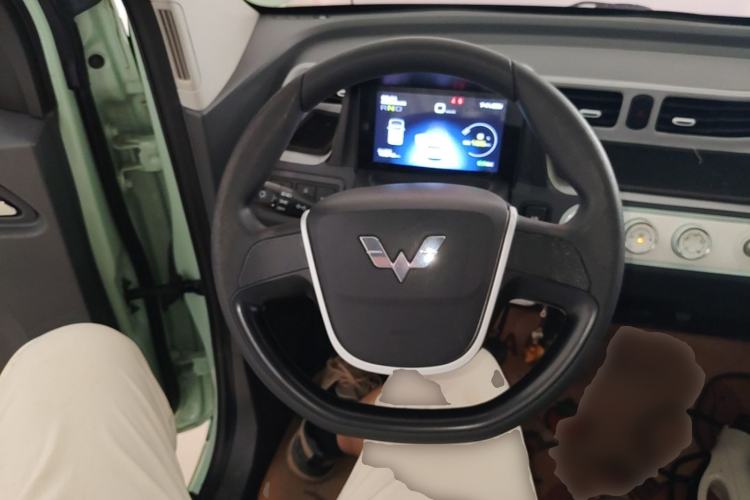 Used Wuling Hongguang MINIEV 2021 Macaron Premium Model – Lithium Iron Phosphate Steering Wheel