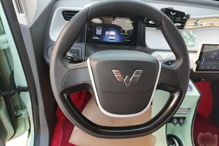 Used Wuling Hongguang MINIEV 2021 Macaron Premium Model – Lithium Iron Phosphate Steering Wheel