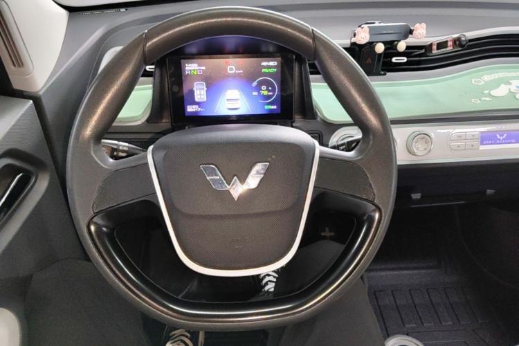 Used Wuling Hongguang MINIEV 2021 Macaron Premium Model – Lithium Iron Phosphate Steering Wheel
