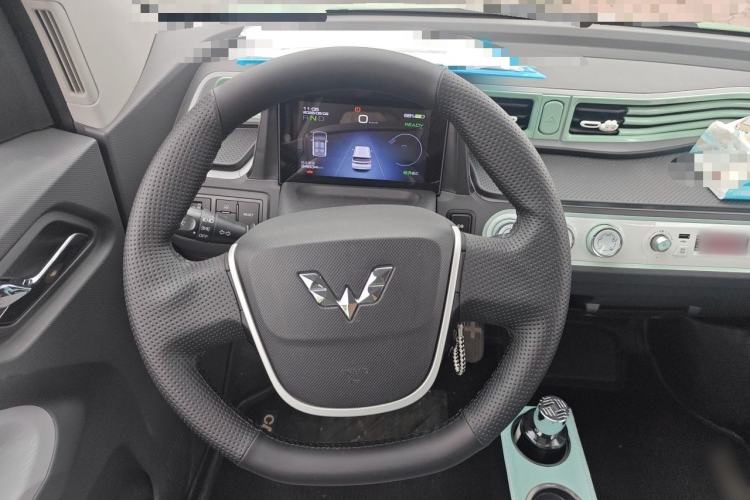 Used Wuling Hongguang MINIEV 2021 Macaron Premium Model – Lithium-NMC Steering Wheel