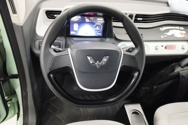 Used Wuling Hongguang MINIEV 2021 Macaron Premium Model – Lithium Iron Phosphate Steering Wheel