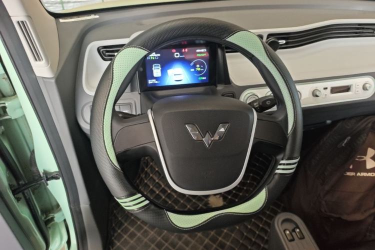 Used Wuling Hongguang MINIEV 2021 Macaron Premium Model – Lithium-NMC Steering Wheel