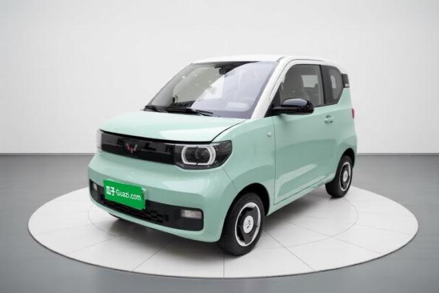 Wuling Hongguang MINIEV 2021 Macaron Premium Model – Lithium Iron Phosphate с пробегом
