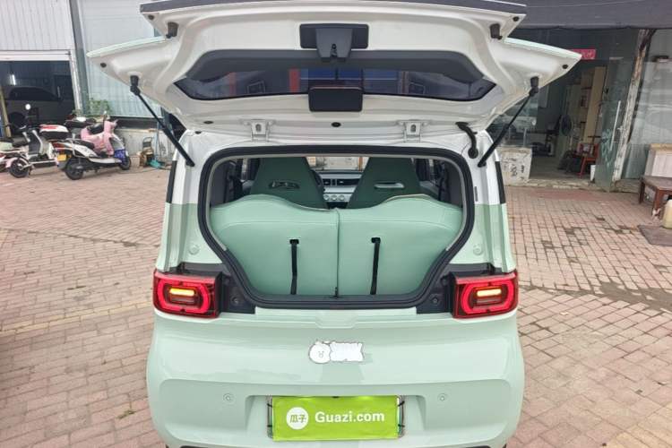 Used Wuling Hongguang MINIEV 2021 Macaron Fashion Model Lithium Iron Phosphate Trunk