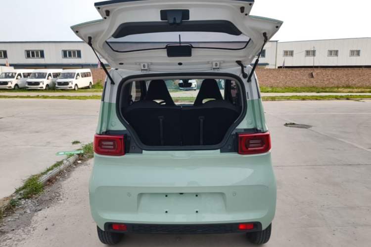 Used Wuling Hongguang MINIEV 2021 Macaron Premium Model – Lithium Iron Phosphate Trunk