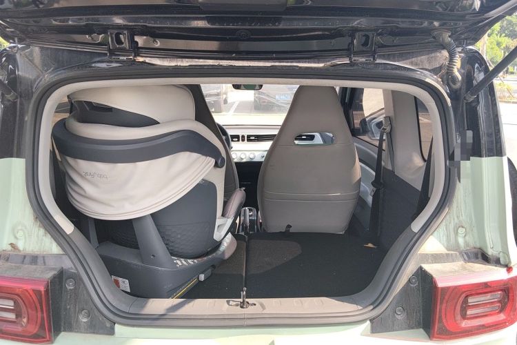 Used Wuling Hongguang MINIEV 2021 Macaron Premium Model – Lithium Iron Phosphate Trunk