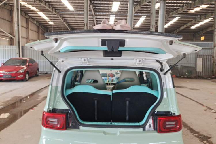 Used Wuling Hongguang MINIEV 2021 Macaron Premium Model – Lithium Iron Phosphate Trunk