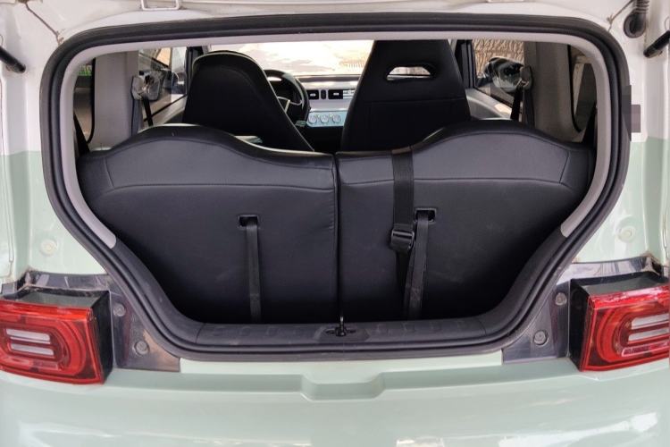 Used Wuling Hongguang MINIEV 2021 Macaron Fashion Model Lithium Iron Phosphate Trunk