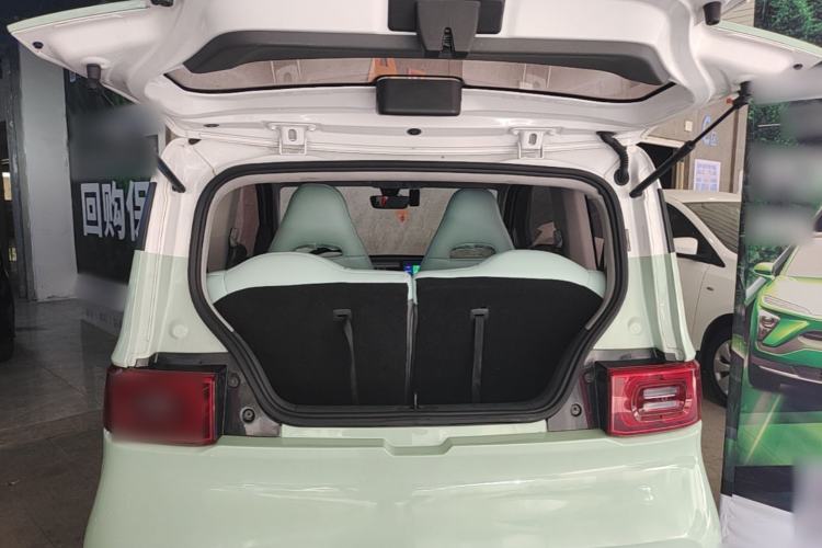 Used Wuling Hongguang MINIEV 2021 Macaron Fashion Model Lithium Iron Phosphate Trunk