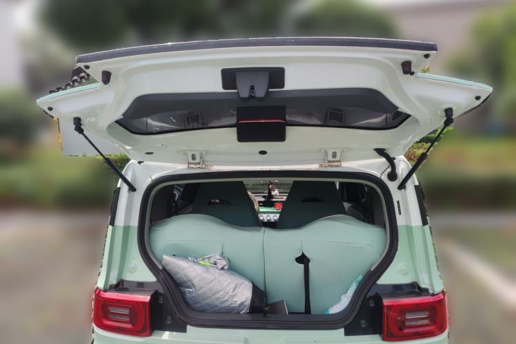 Used Wuling Hongguang MINIEV 2021 Macaron Fashion Model Lithium Iron Phosphate Trunk
