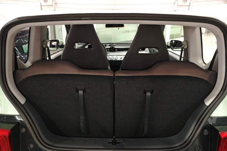 Used Wuling Hongguang MINIEV 2021 Macaron Premium Model – Lithium Iron Phosphate Trunk