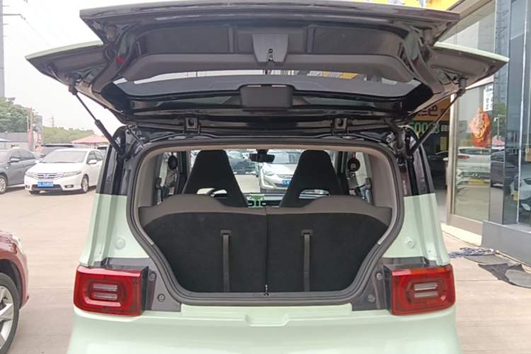 Used Wuling Hongguang MINIEV 2021 Macaron Premium Model – Lithium Iron Phosphate Trunk