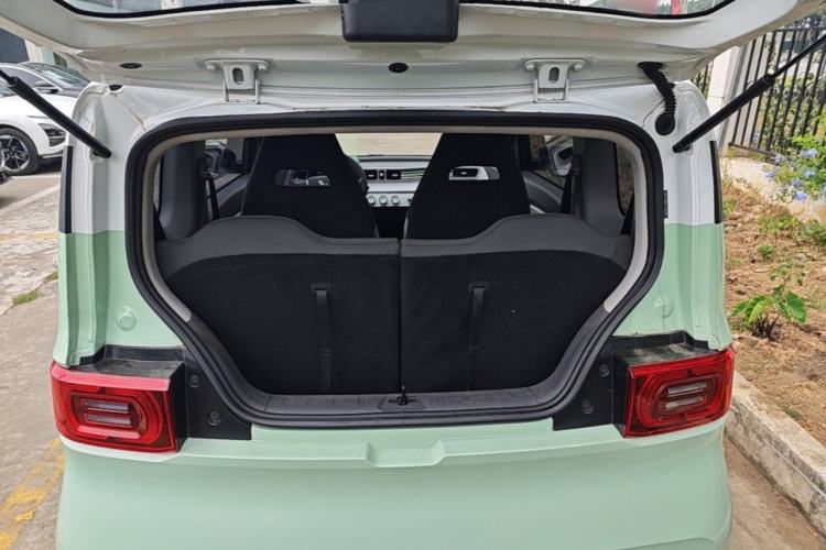 Used Wuling Hongguang MINIEV 2021 Macaron Fashion Edition Lithium-Ion Battery Trunk